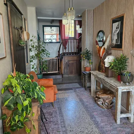La Casa Mora Grande
