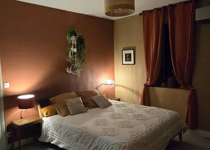 La Casa Mora Grande Asson